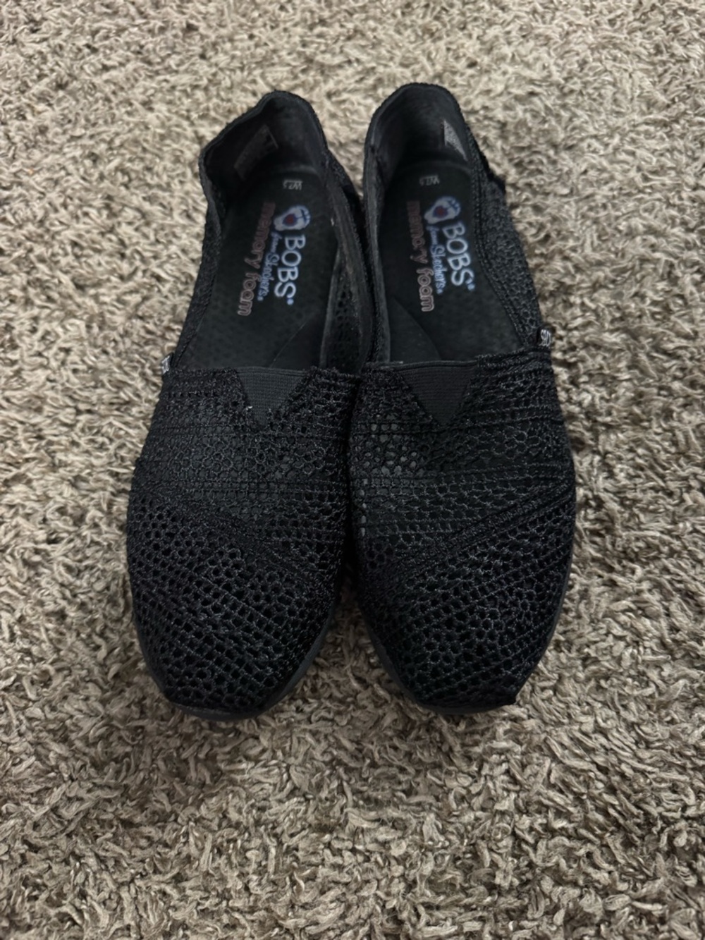 Bobs black